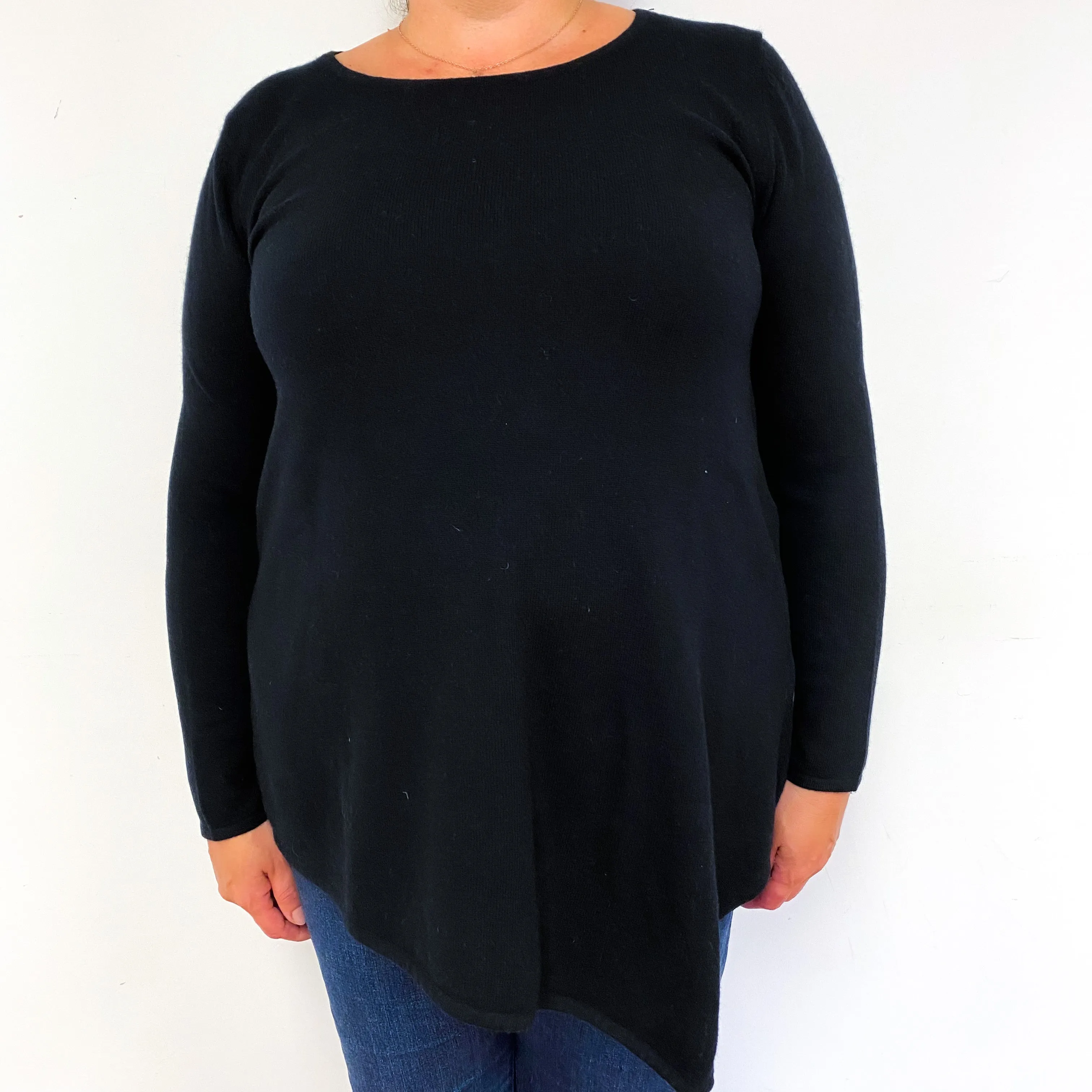 Black Asymmetric Hem Cashmere Crew Neck Jumper Extra Large