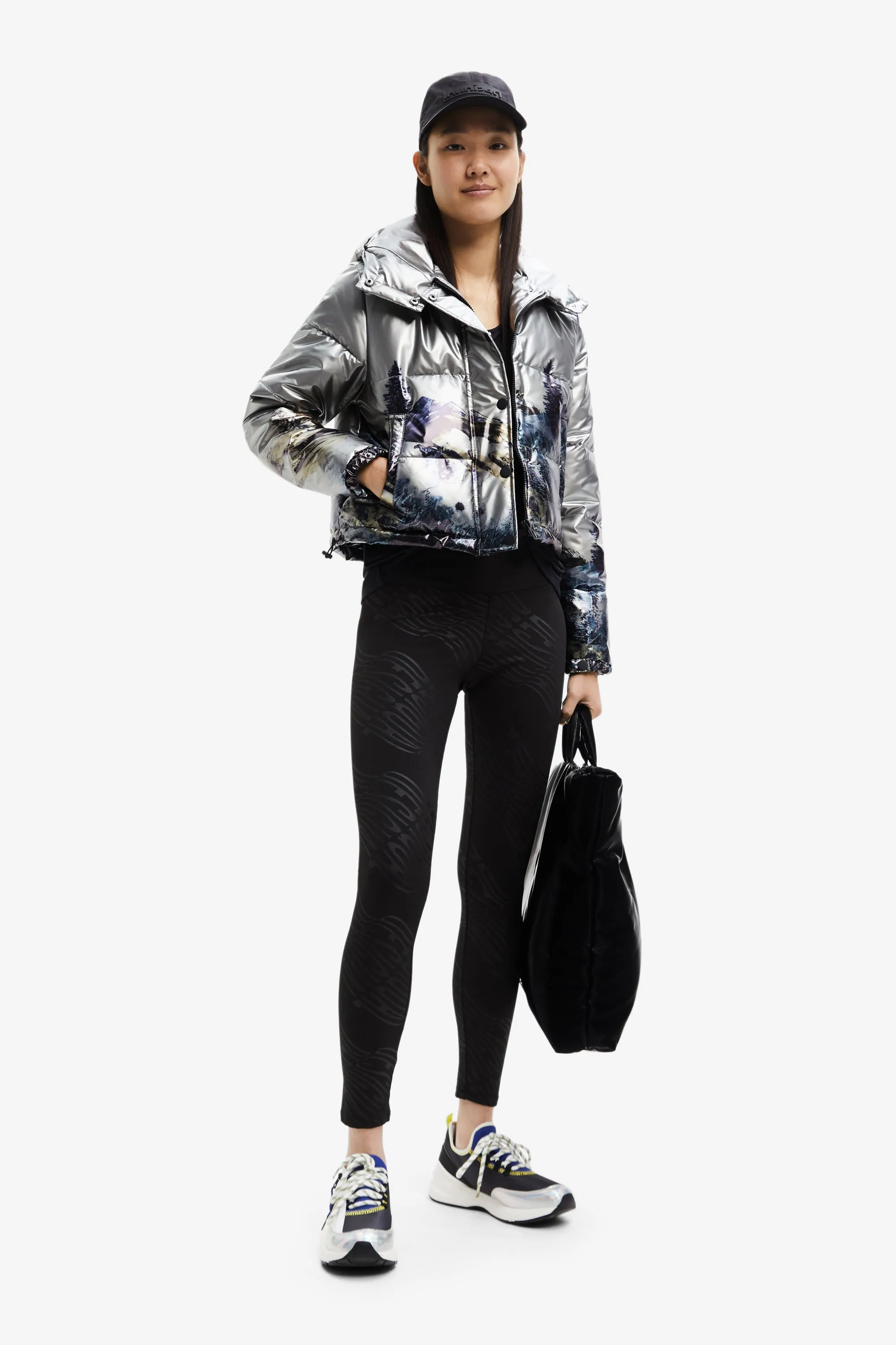 Desigual Padded Vintage Landscape Metallic Silver Coat 22WWEW73 AW22