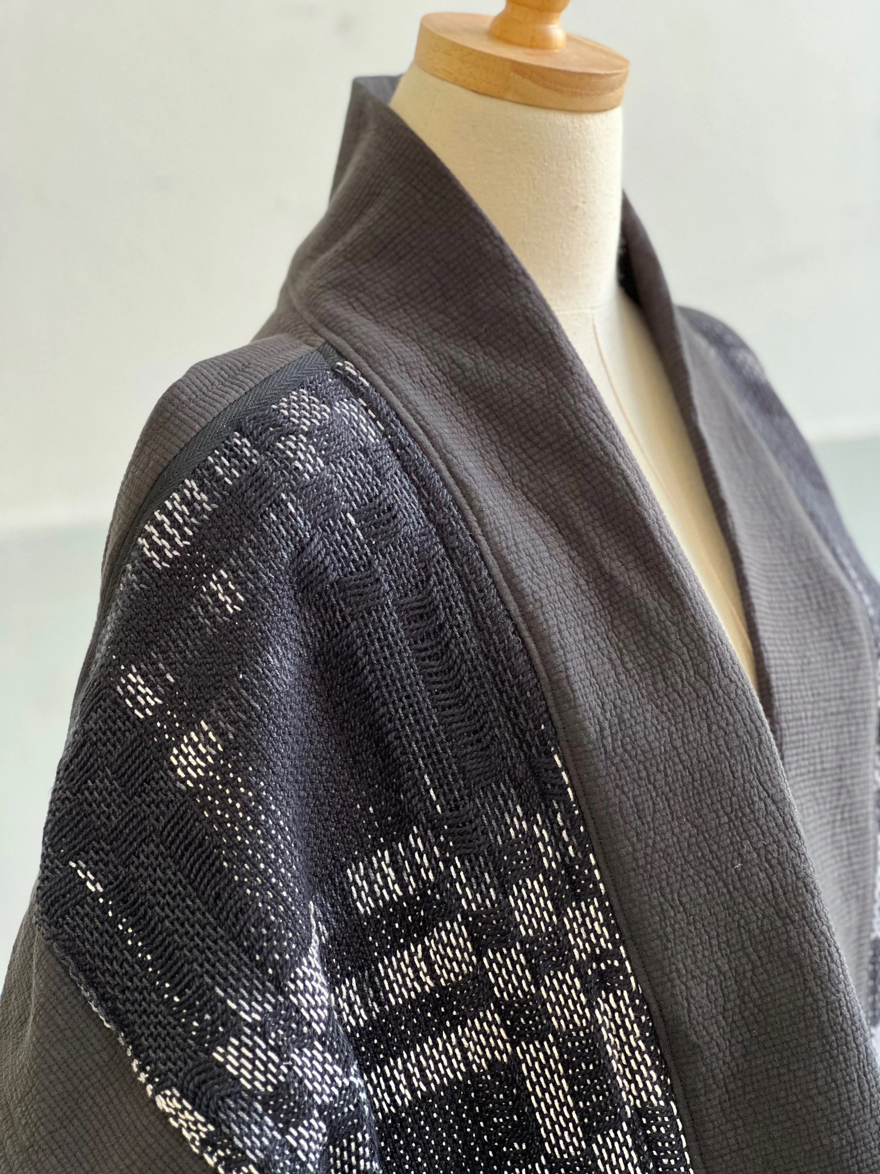 Handwoven Haori graphite Black