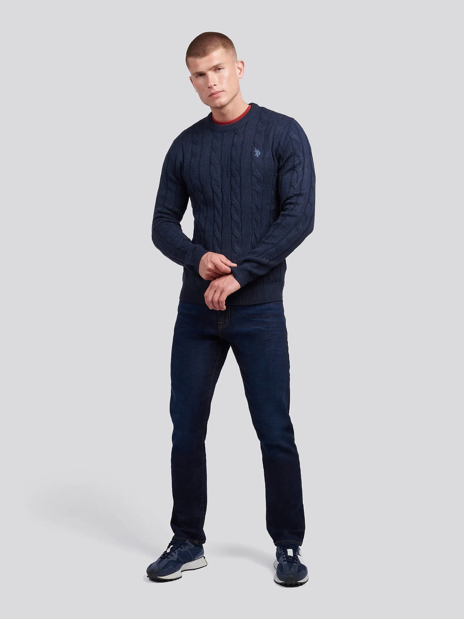 Mens Cable Knit Crew Neck in Dark Sapphire Navy / Moonlight Blue DHM
