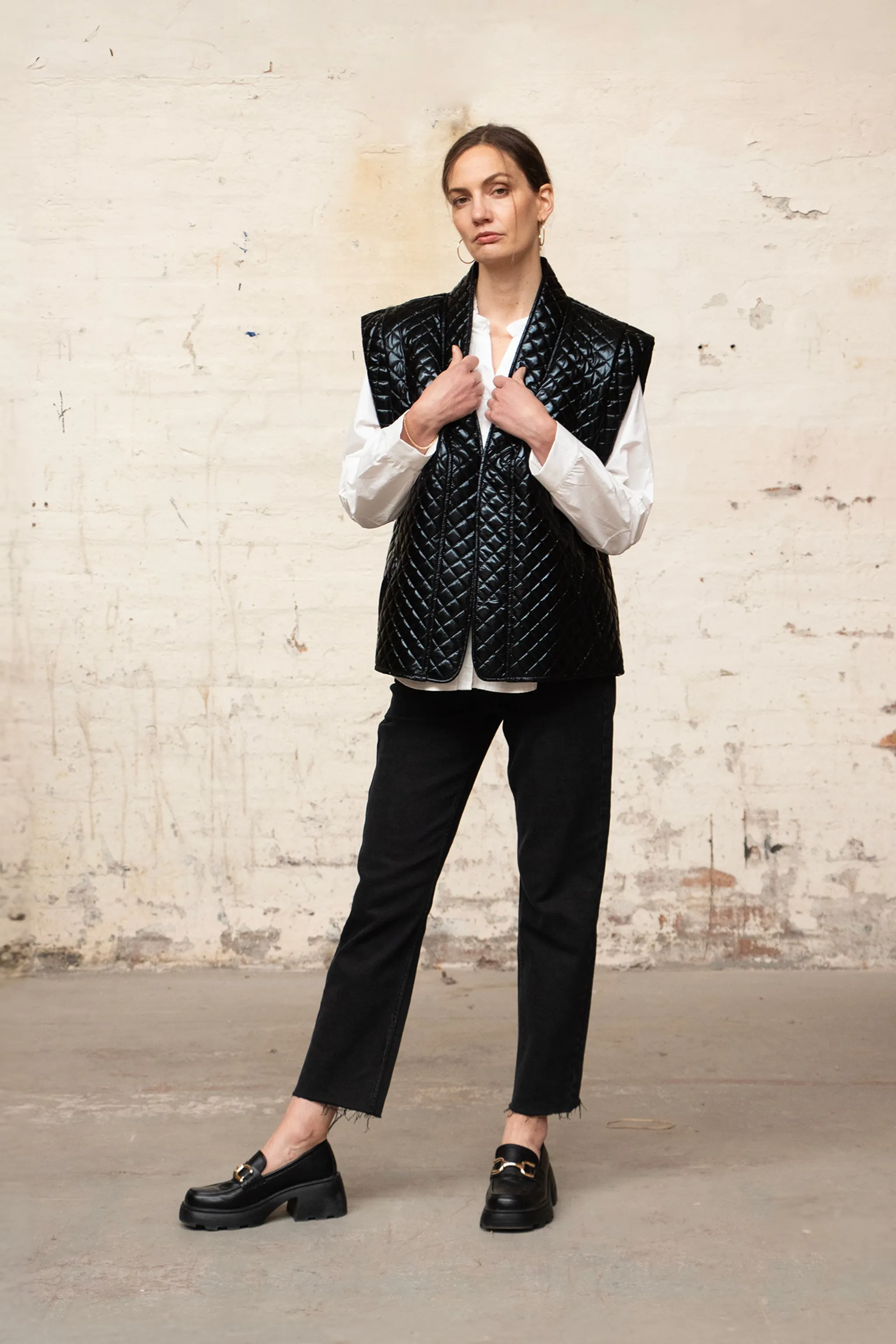 Raven Gilet - Black, Quilted