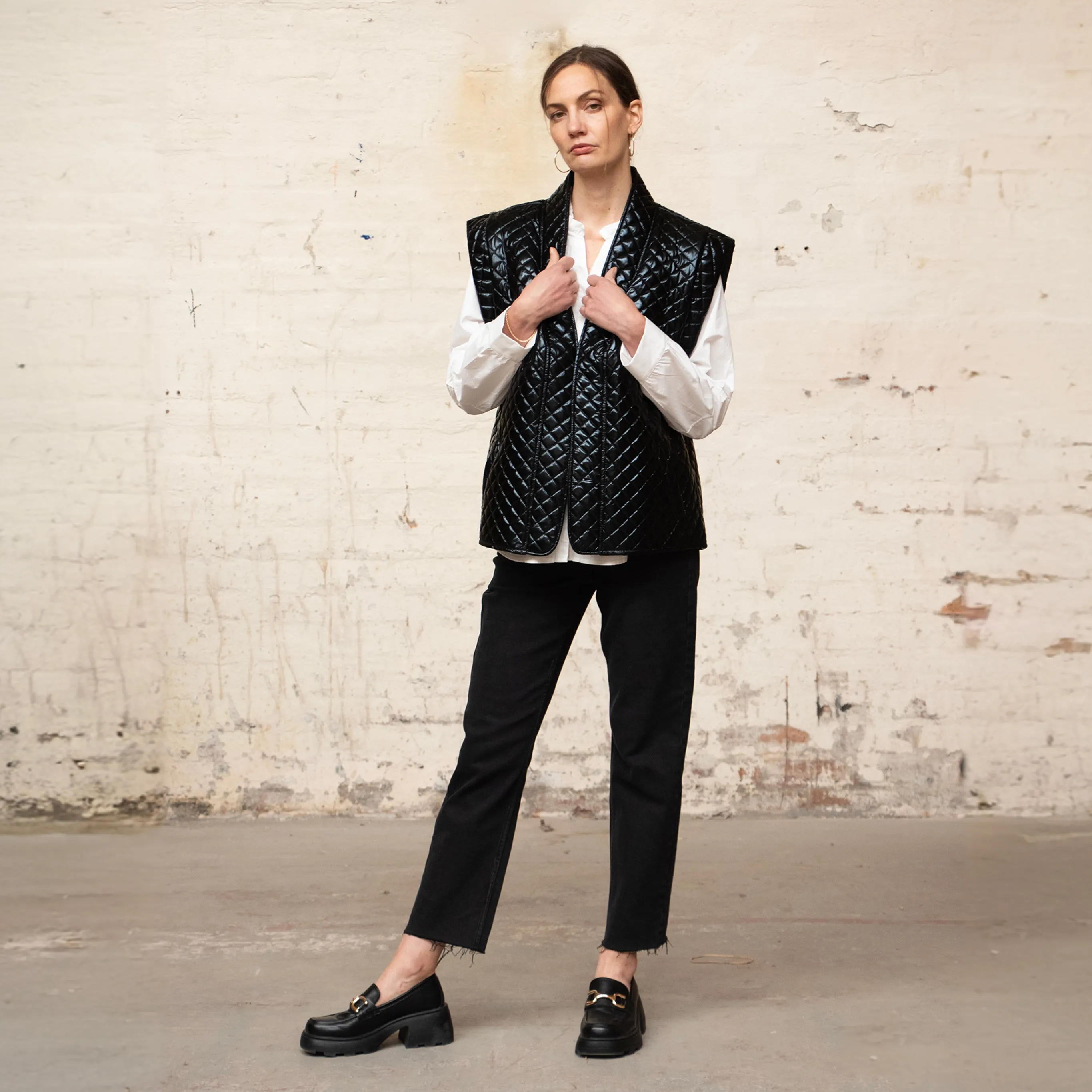 Raven Gilet - Black, Quilted